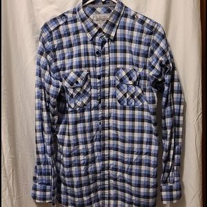 Long sleeve plaid button down